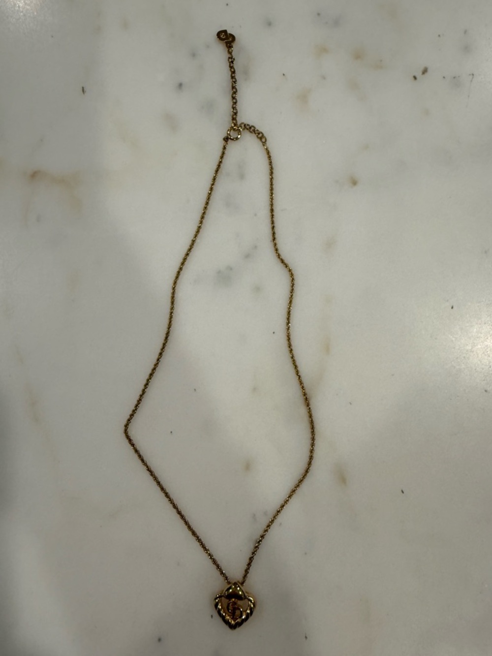 Dior Vintage CD Logo Heart Gold Plated - Picture 2 of 3